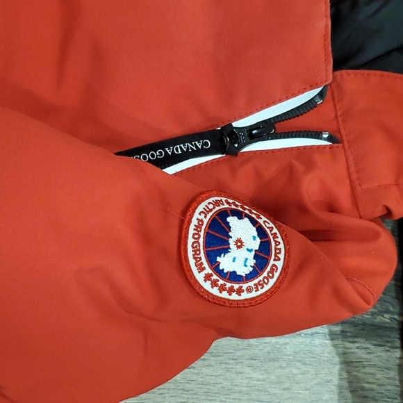 CANADA GOOSE INFANT (SOLD) - Picture 2 of 12